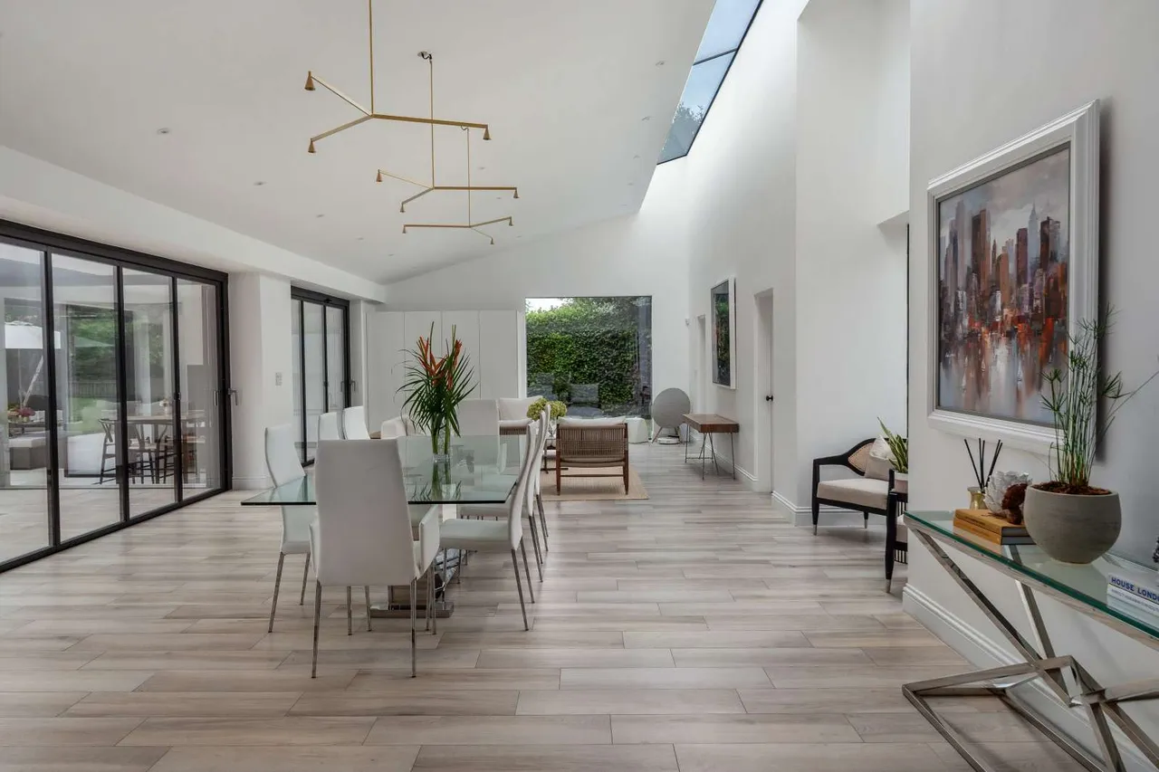 Bollington Lane, Nether Alderley, Macclesfield, Cheshire, SK10 4TB, photo 8