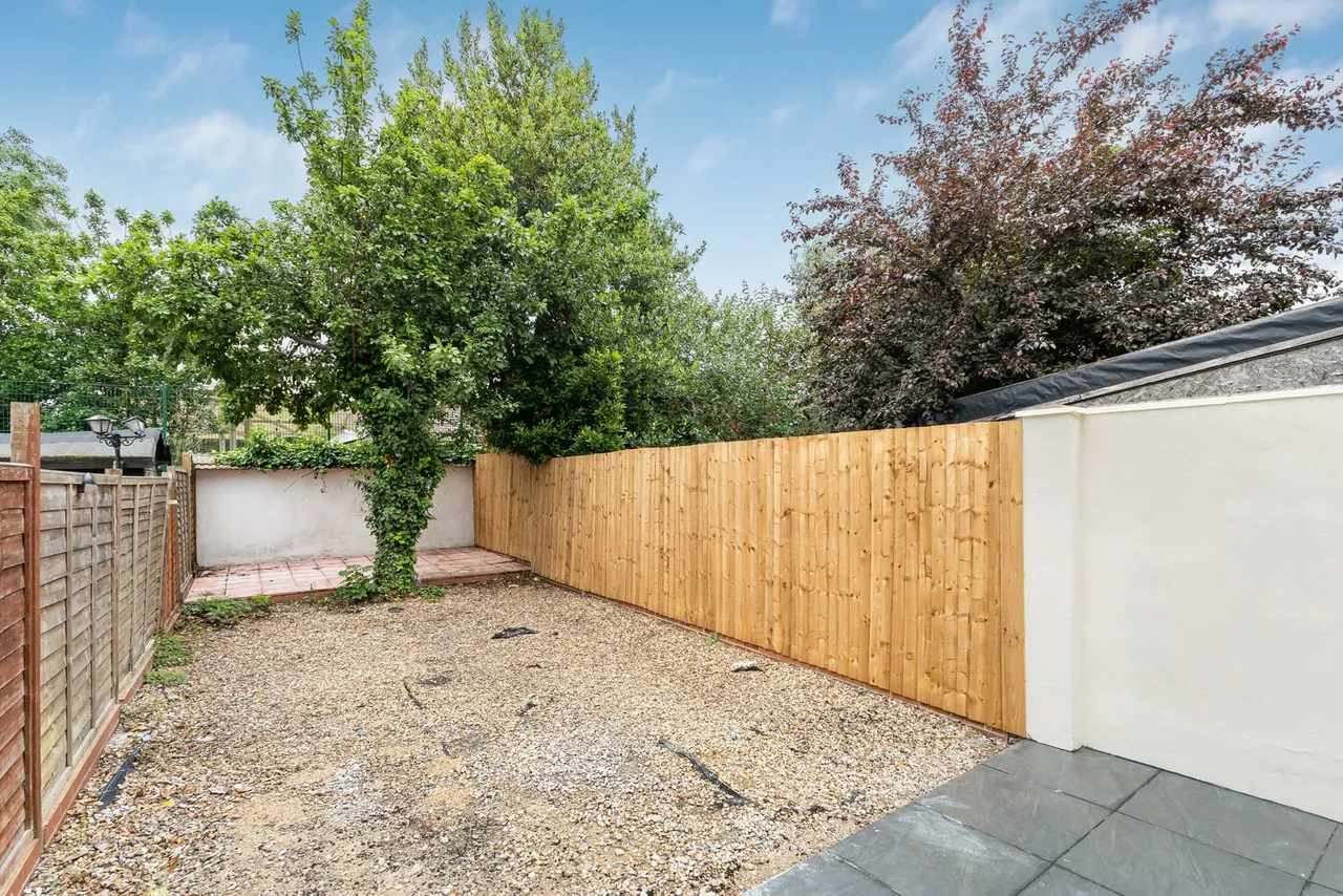 Charnwood Road, London, SE25, photo 27