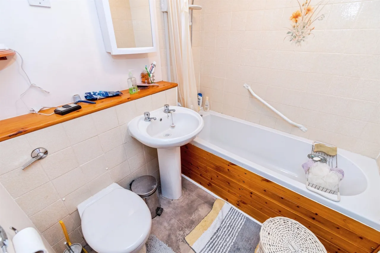 Greenwood Close, Romsey, SO51, photo 12