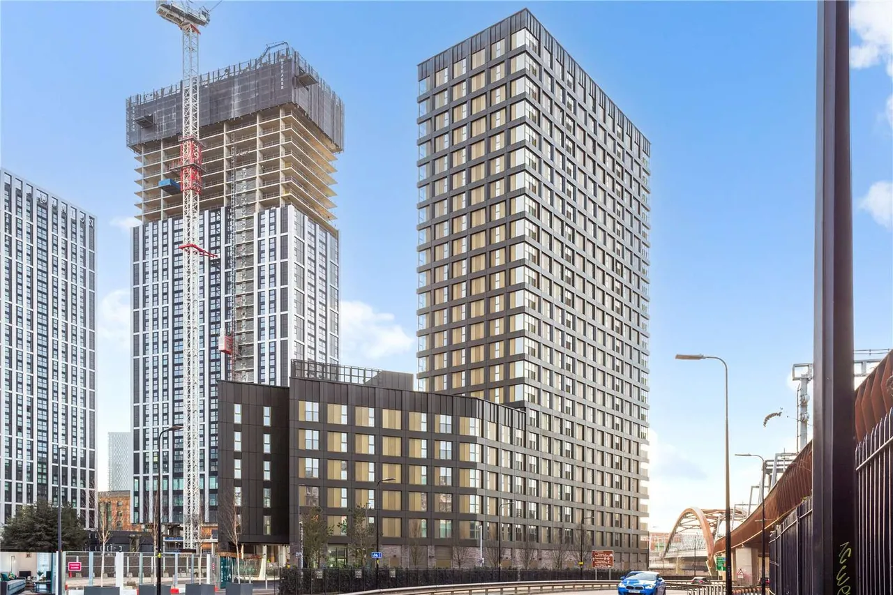 2 bed flat for sale, Stanley Street, Salford, M3