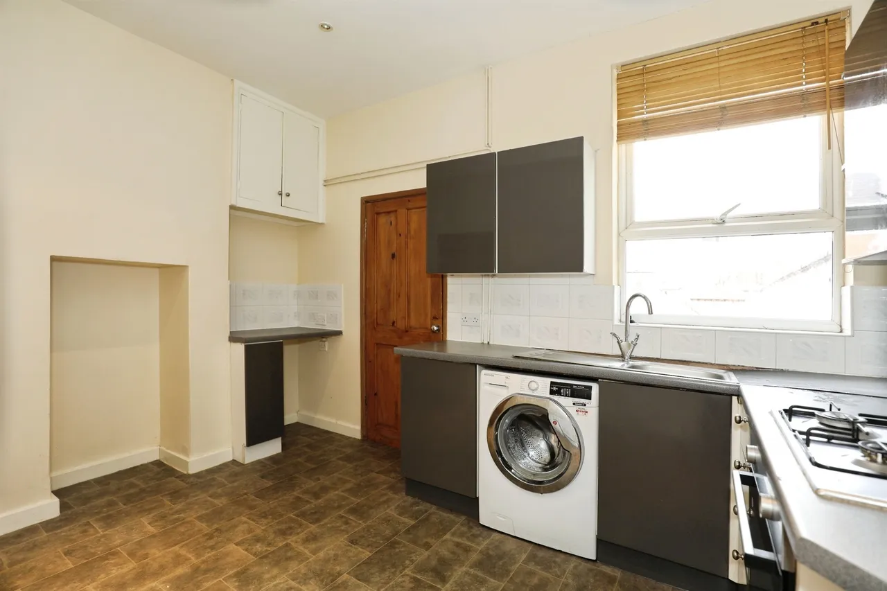 Solvay Road, Northwich, CW8, photo 5