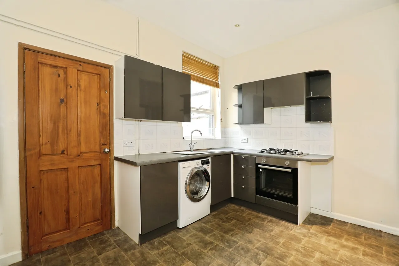 Solvay Road, Northwich, CW8, photo 7