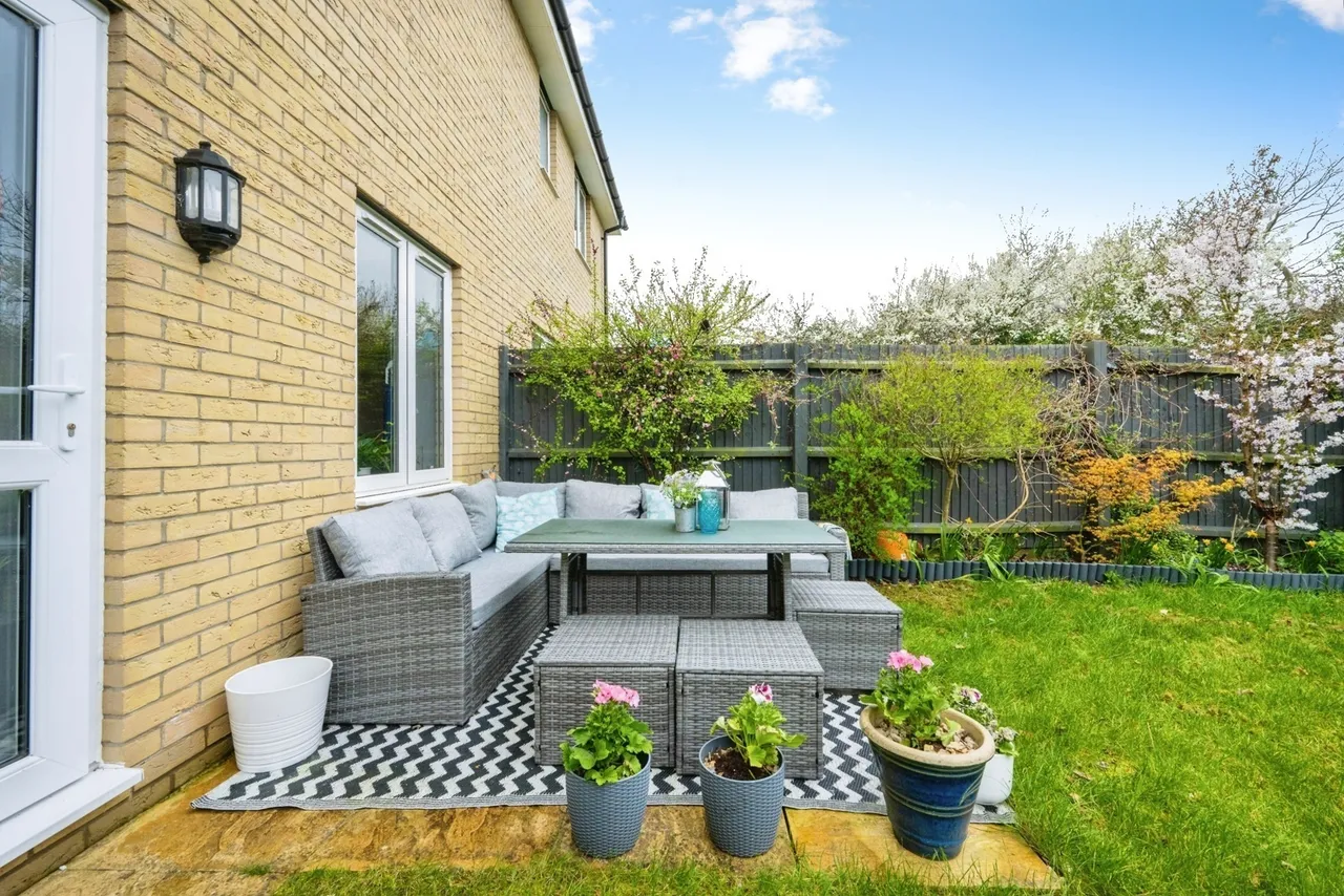 Furrow Close, Wilstead, Bedford, Bedfordshire, MK45, photo 21