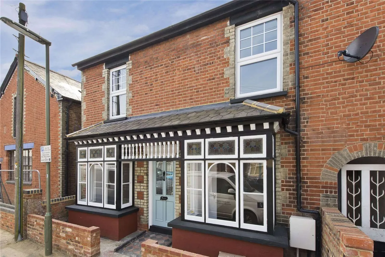 3 bed house for sale — College Road, Guildford, Surrey, GU1 4QG