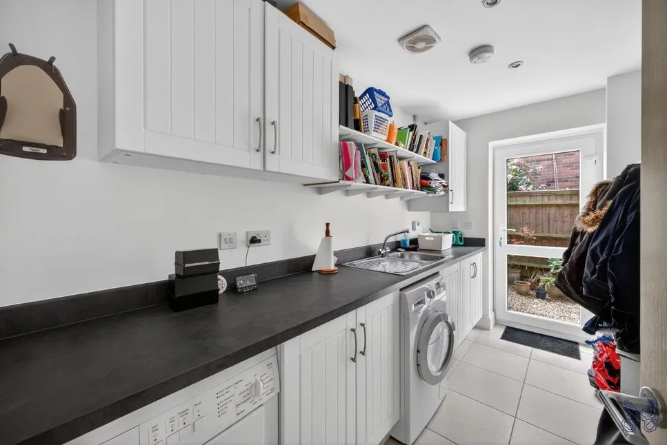 Orchard Close, South Littleton, WR11, photo 26
