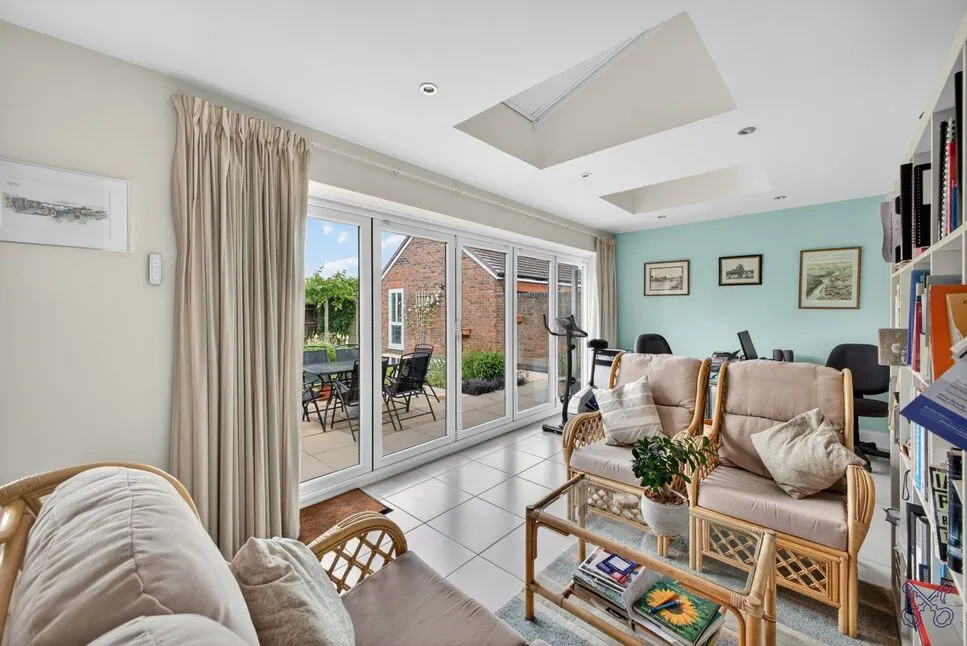 Orchard Close, South Littleton, WR11, photo 11