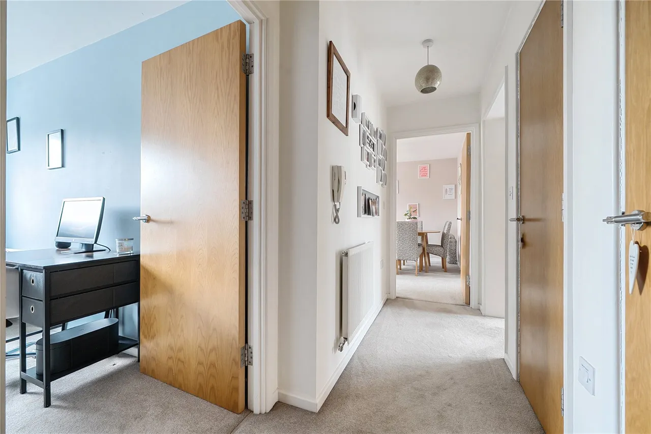 London Road, Binfield, Bracknell, Berkshire, RG42 4FA, photo 13