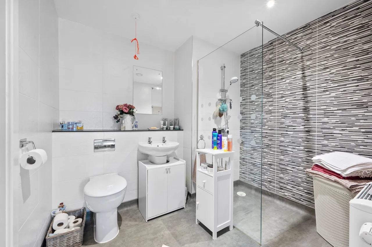 Apartment 403, Harpers Green Harpers Road, Padgate, Warrington, WA2 0YP, photo 18