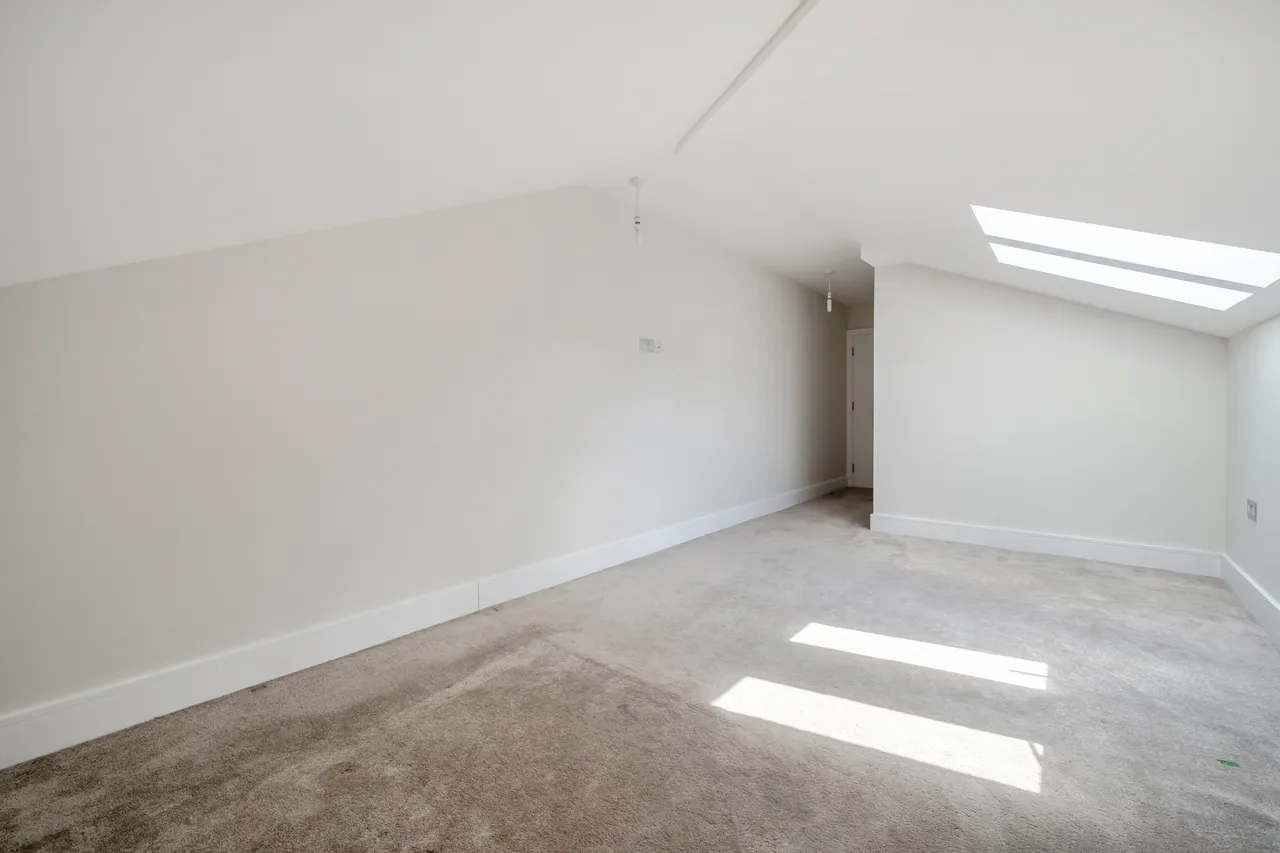 Furlong Road, Bourne End, SL8, photo 12