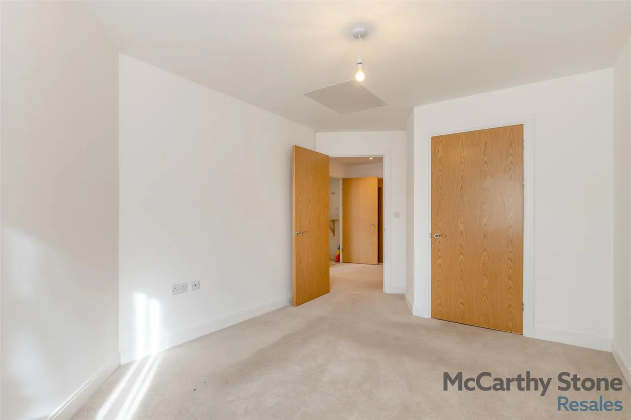 High View, Bedford, MK41, photo 11