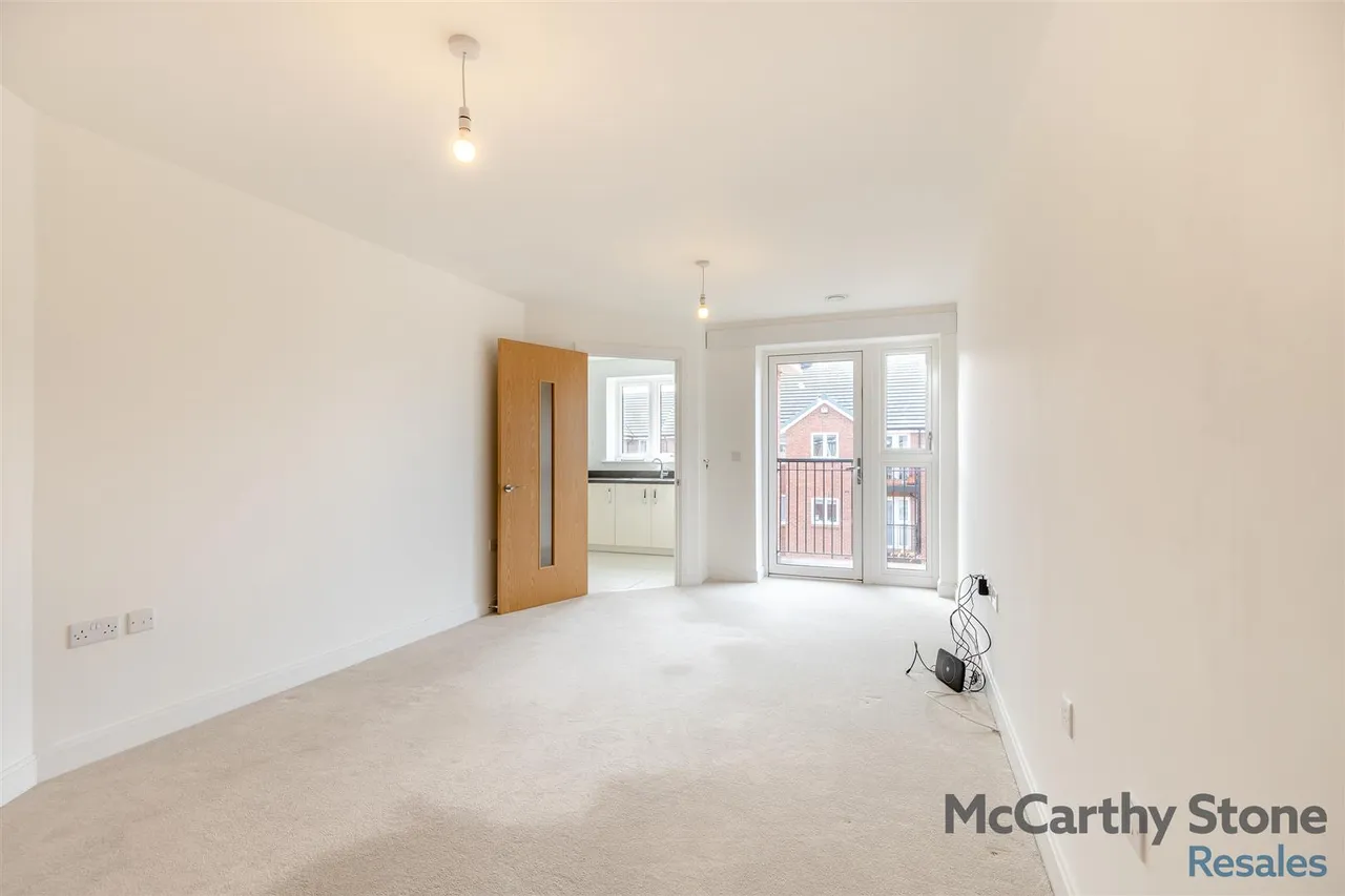 High View, Bedford, MK41, photo 5