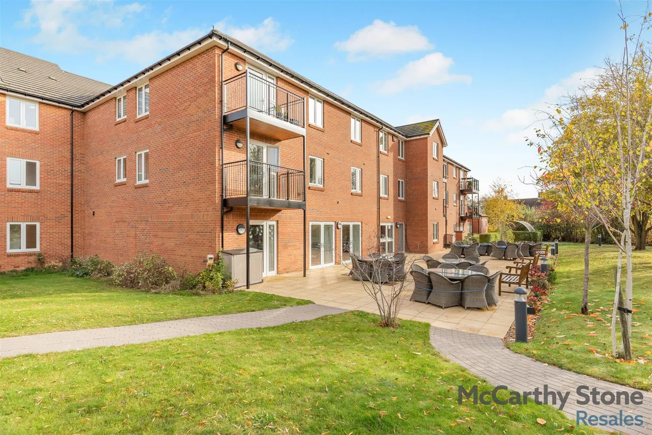 1 bed flat for sale, High View, Bedford, MK41