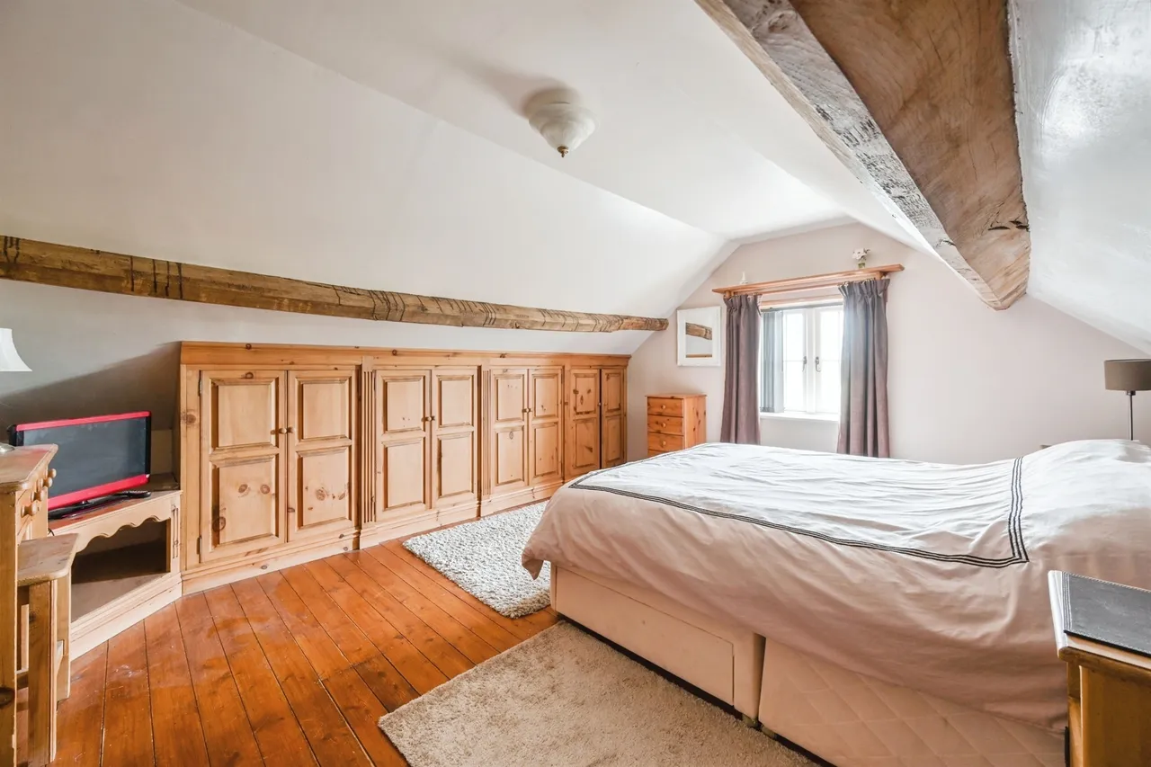 Fieldfare Cottage, Leigh, ST10, photo 9