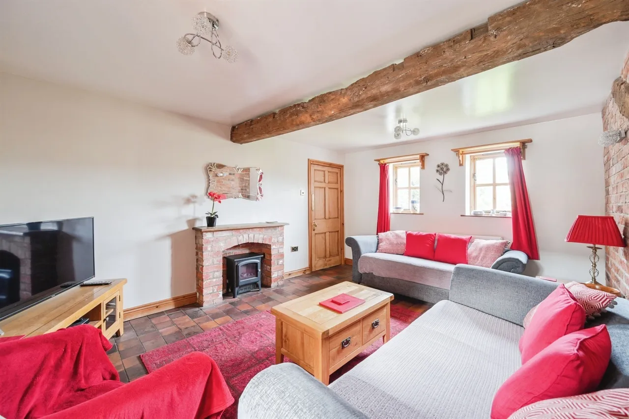 Fieldfare Cottage, Leigh, ST10, photo 6