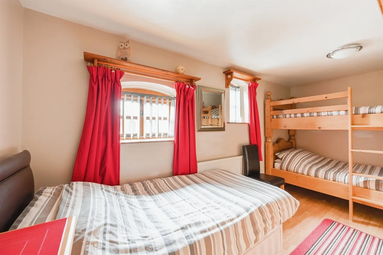 Fieldfare Cottage, Leigh, ST10, photo 7