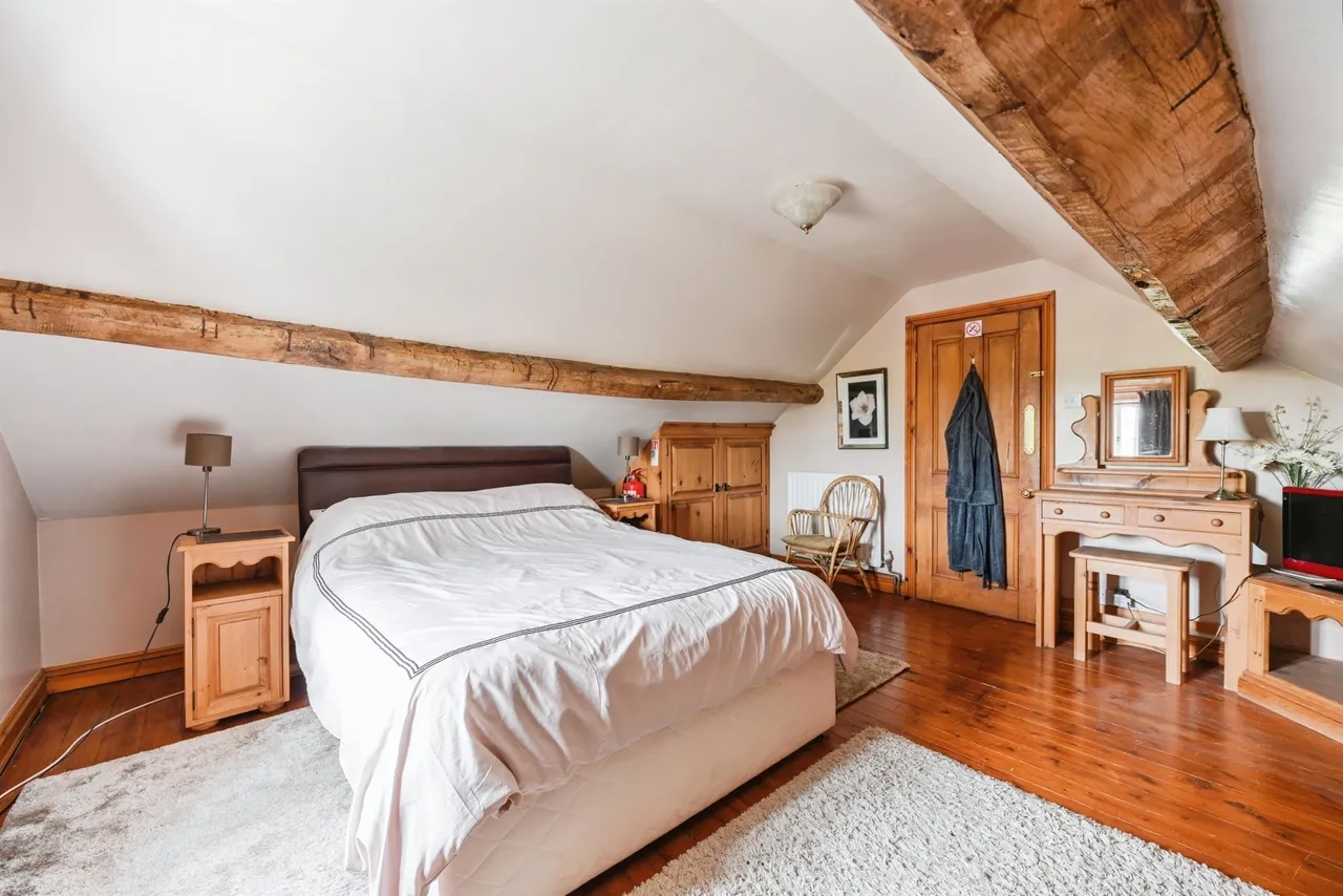 Fieldfare Cottage, Leigh, ST10, photo 10