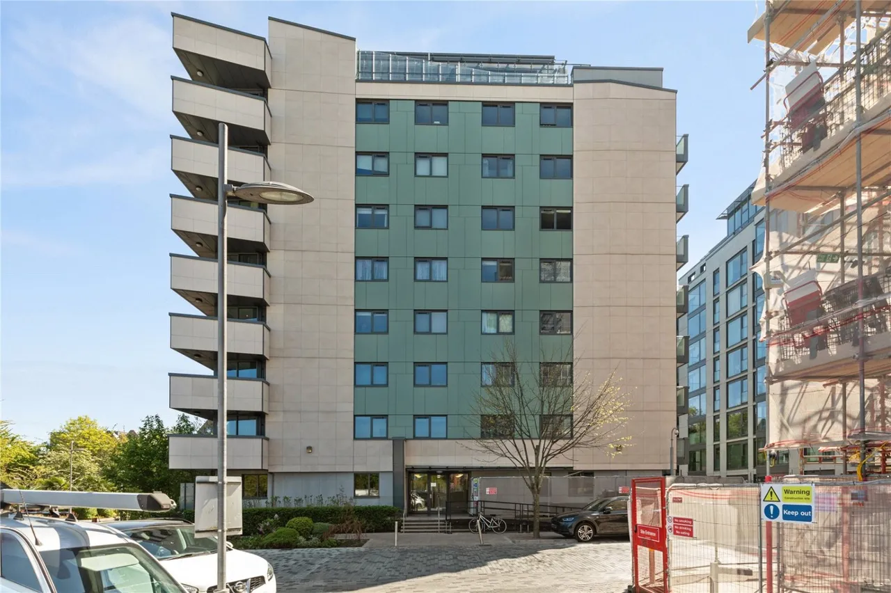 Waterside Way, London, N17, photo 4