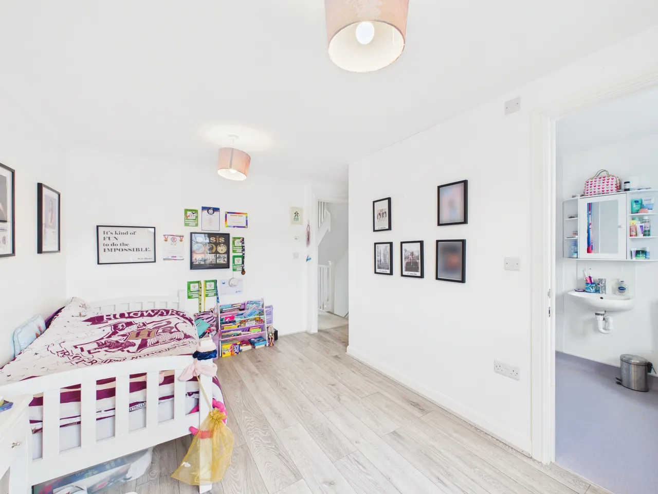 Greenacre Way, Bishops Cleeve, Cheltenham, GL52 8SJ, photo 6