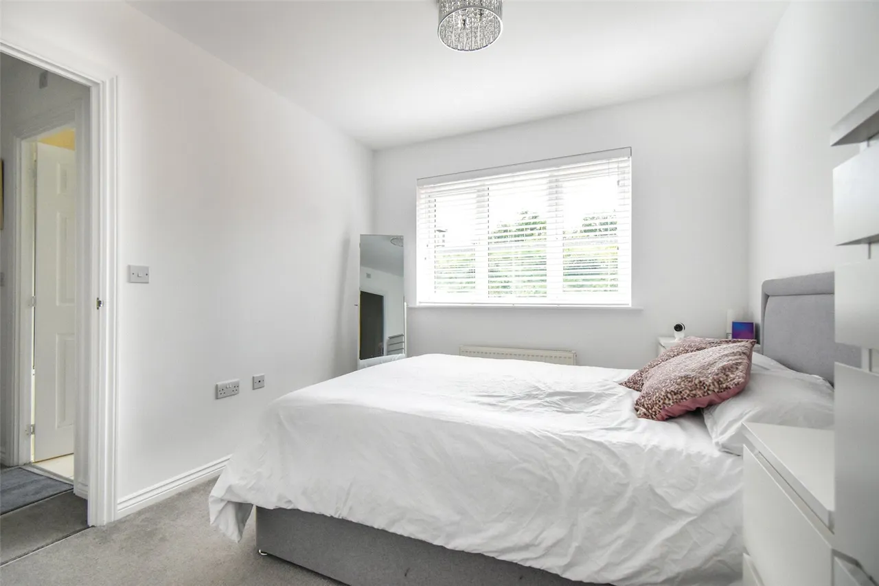 Athoke Croft, Hook, Hampshire, RG27 9UE, photo 12