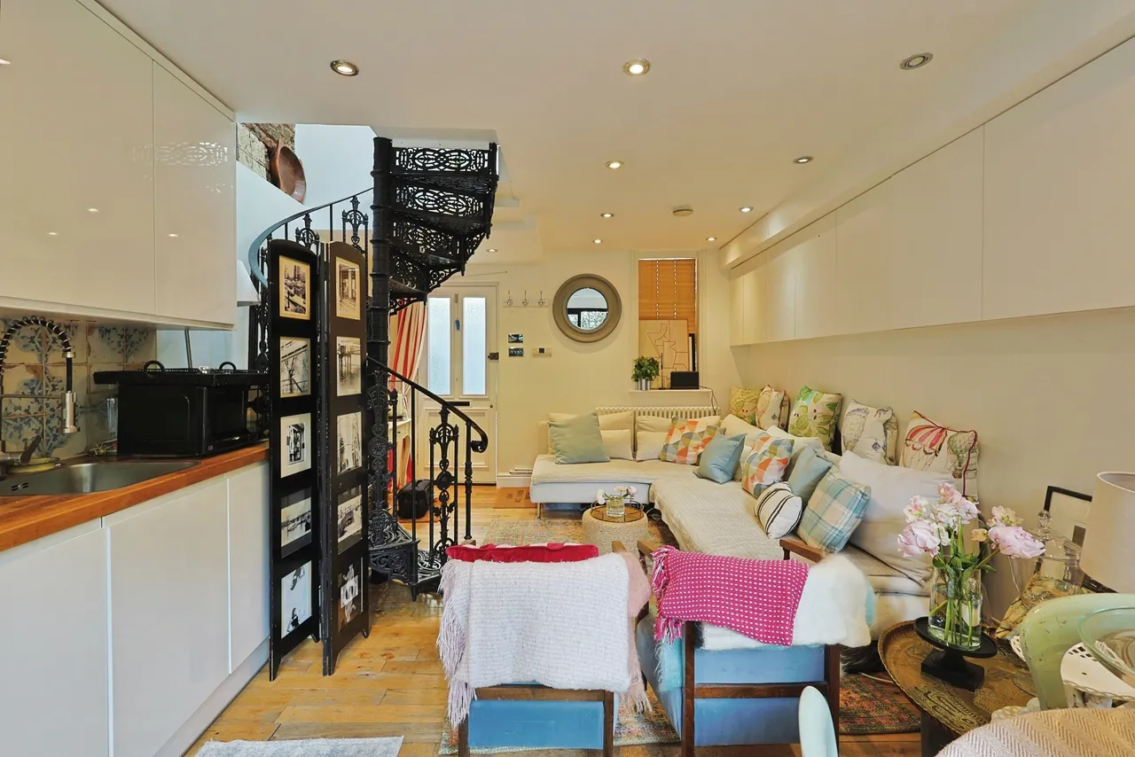 Salisbury Mews, London, SW6, photo 6
