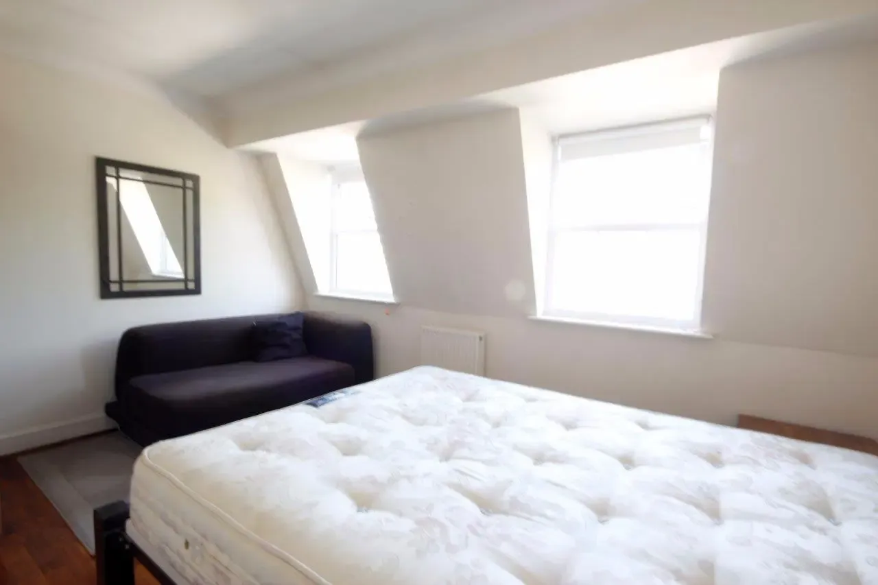 Trundleys Road, London, SE8, photo 3