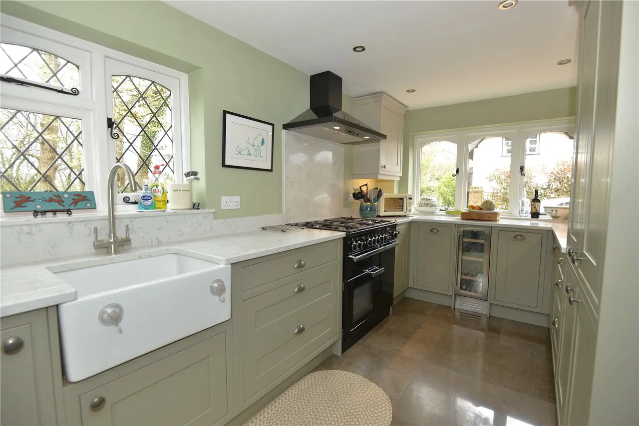 Hyde Lane, Stuckton, Fordingbridge, Hampshire, SP6 2HD, photo 3