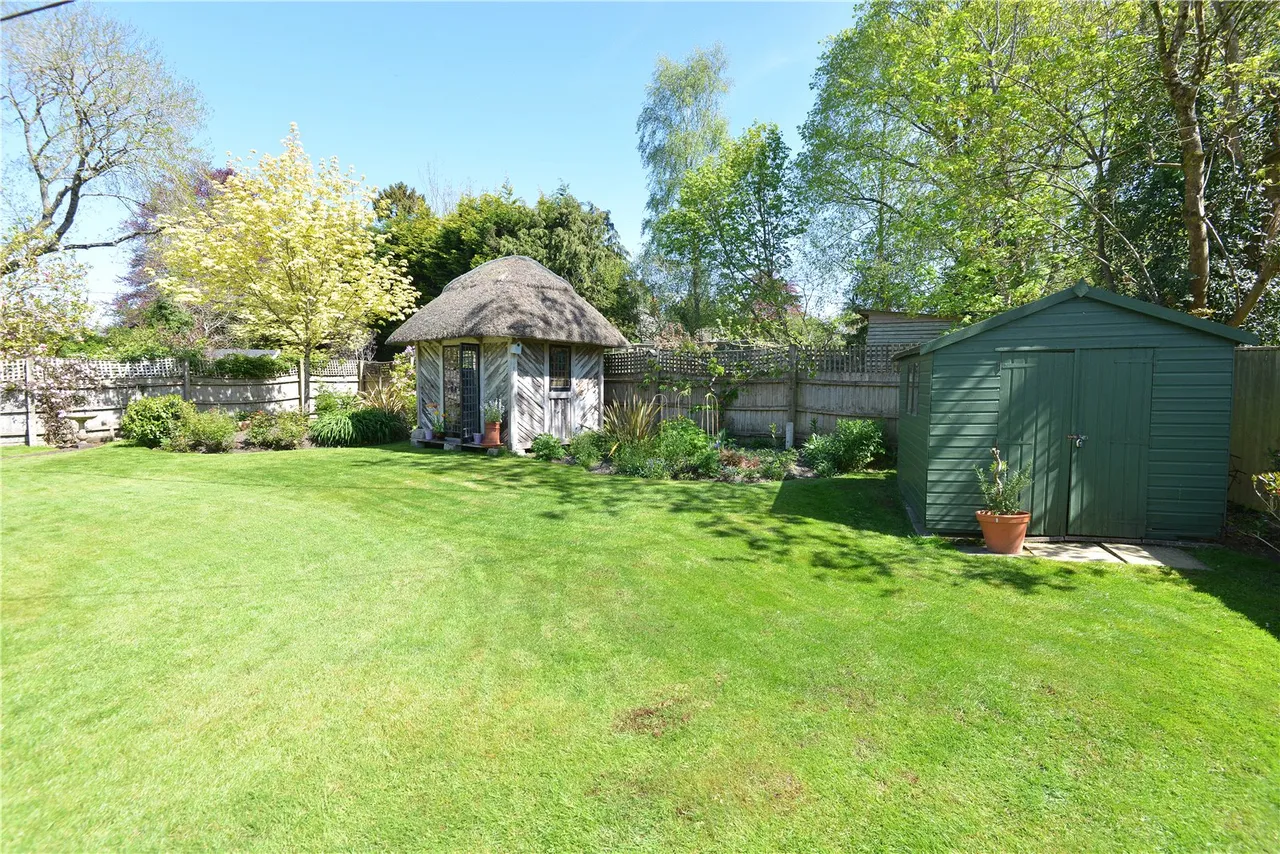 Hyde Lane, Stuckton, Fordingbridge, Hampshire, SP6 2HD, photo 16