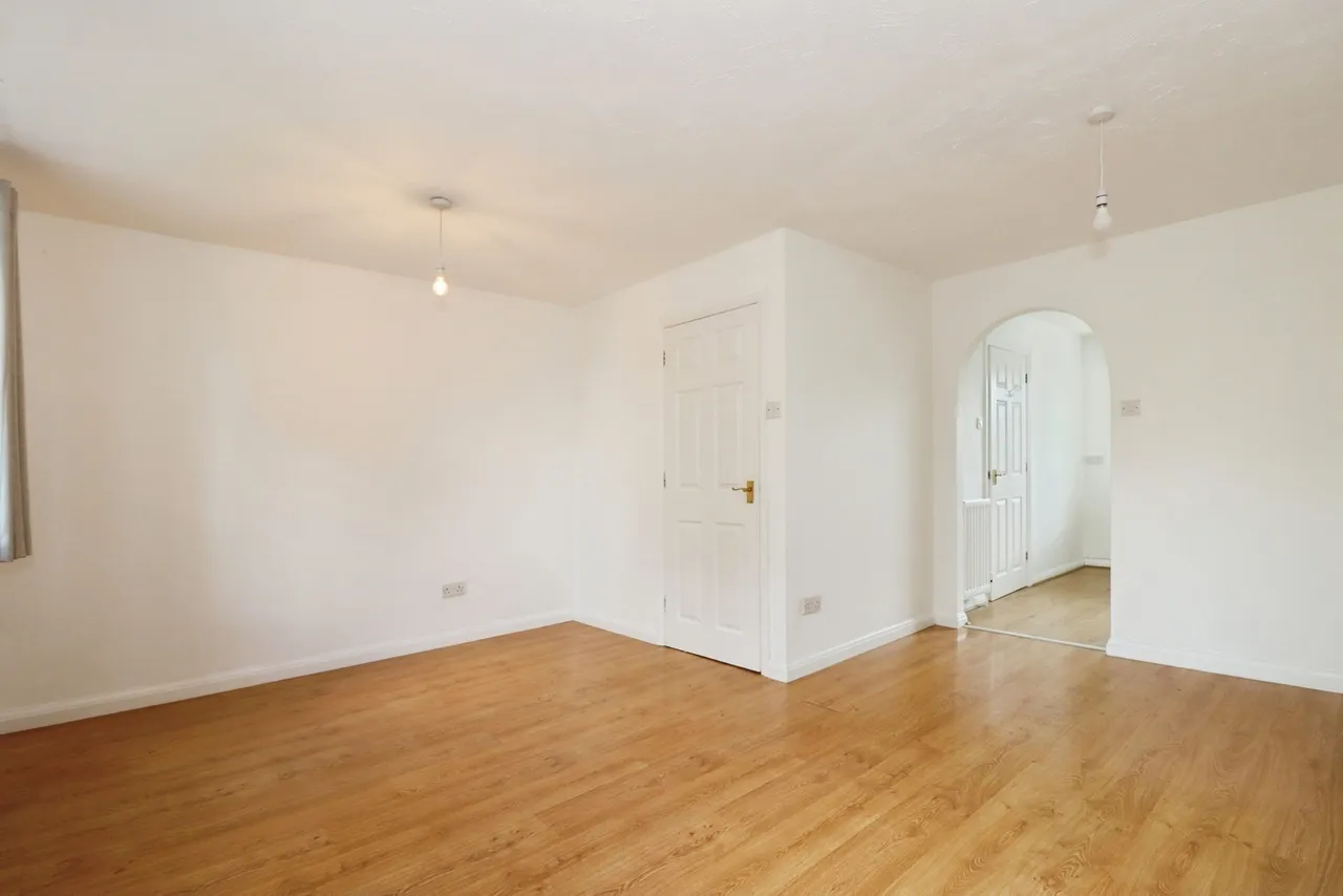 Johnson Road, Emersons Green, BS16, photo 3