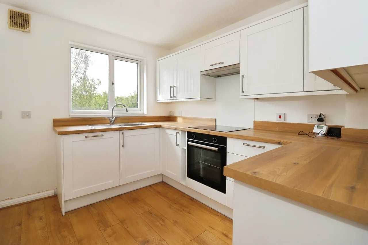 Johnson Road, Emersons Green, BS16, photo 2