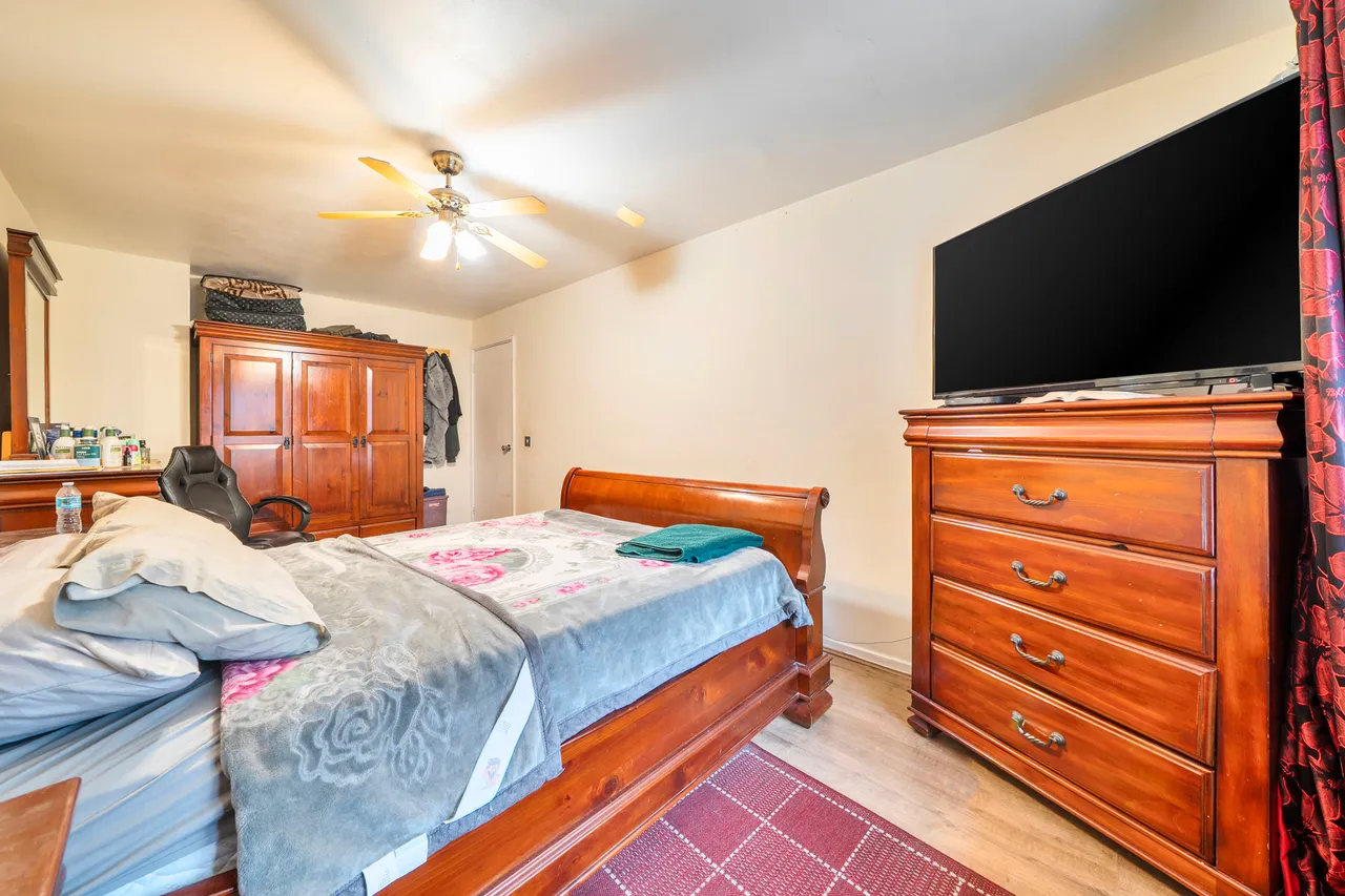 12b Westbourne Drive, London, photo 8