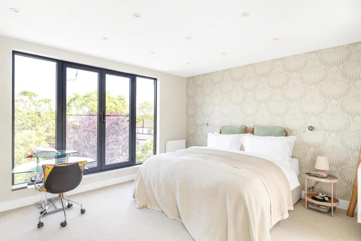 Vallis Way, London, W13, photo 16