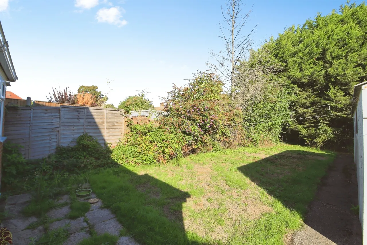 London Road, Peterborough, photo 12