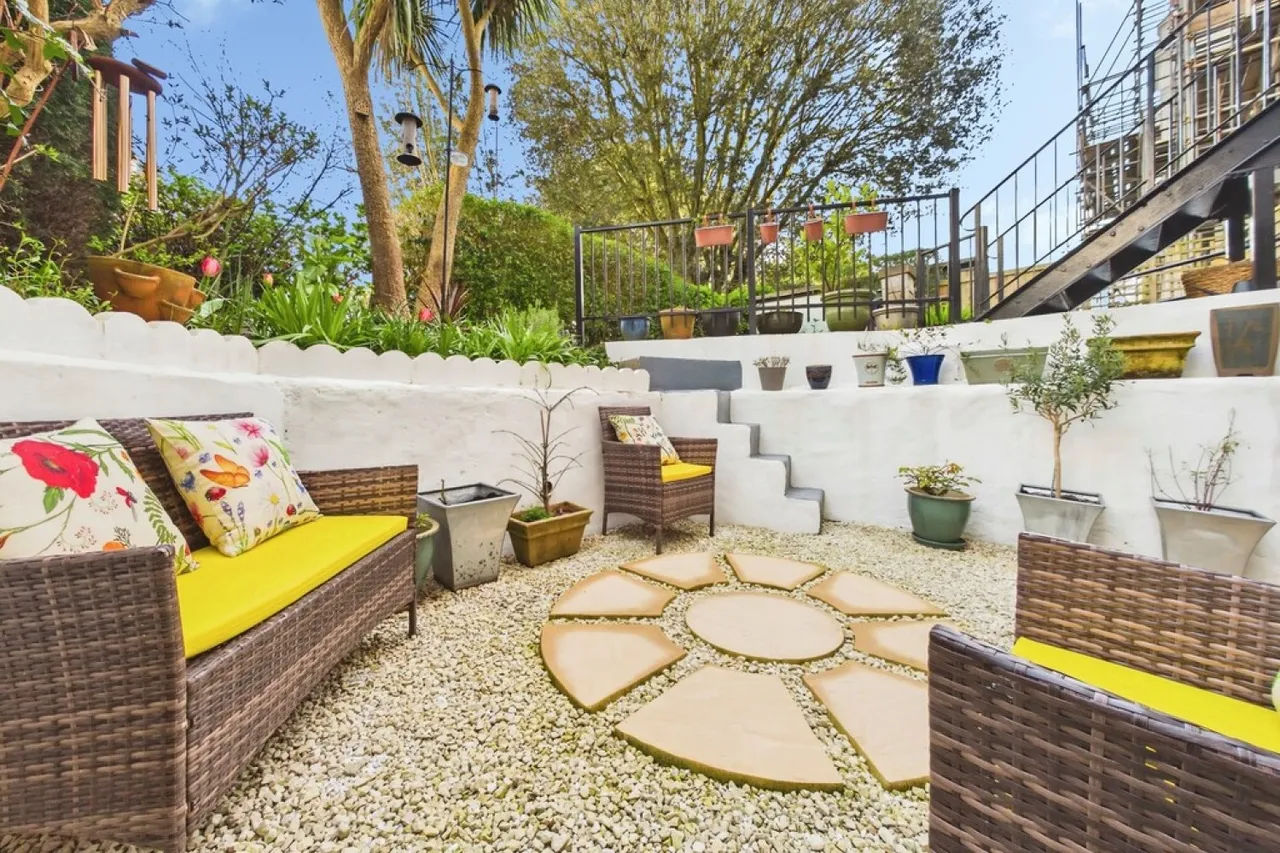 Augusta Gardens, Folkestone, CT20, photo 6