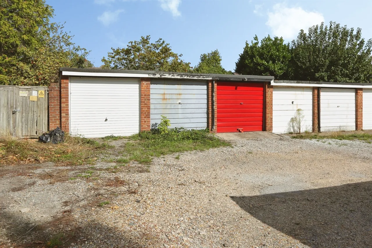 Priestwood Close, Southampton, photo 12