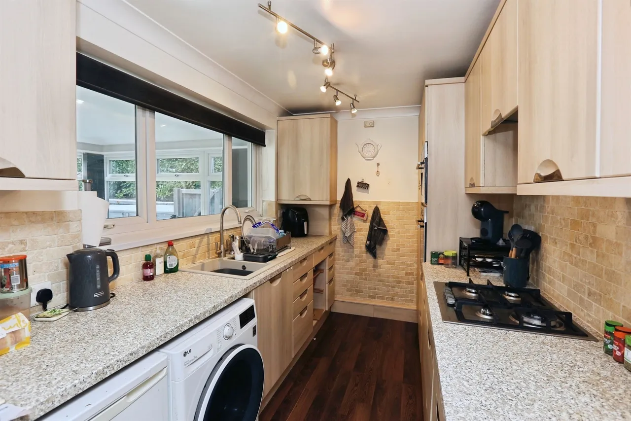 Priestwood Close, Southampton, photo 4
