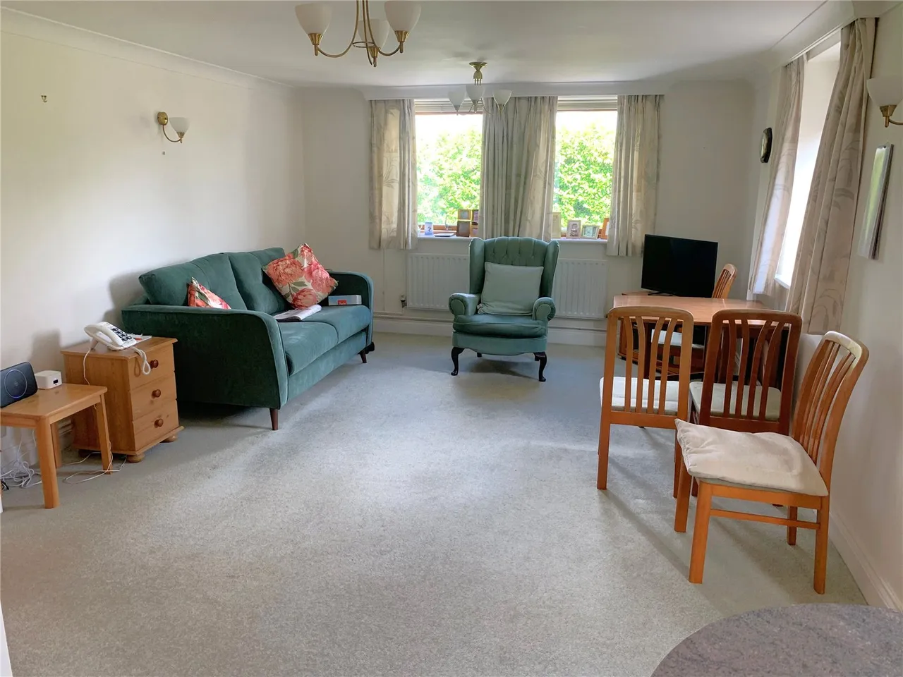 Cantelupe Road, East Grinstead, RH19, photo 4