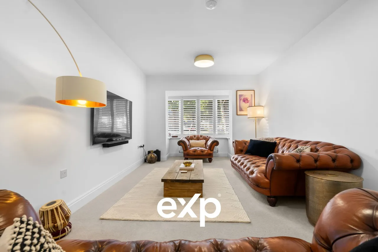 Stapleton Close, Egham, TW20, photo 9