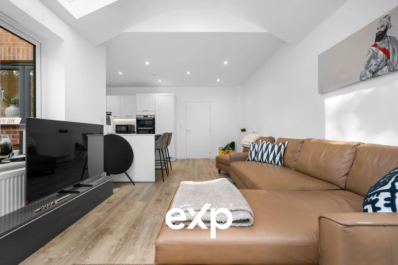 Stapleton Close, Egham, TW20, photo 8