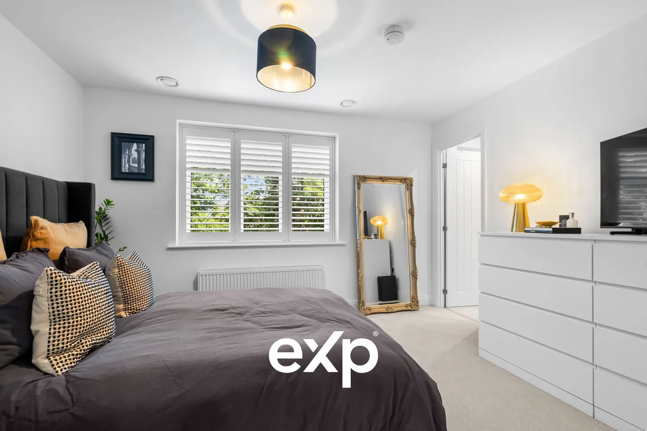 Stapleton Close, Egham, TW20, photo 13