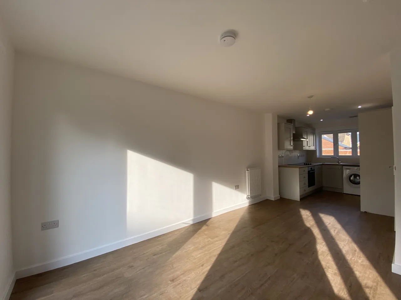 Canons Close, NN17, photo 8