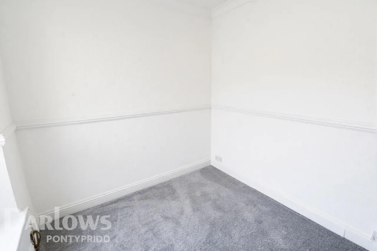 Llewelyn Street, Pontypridd, photo 14