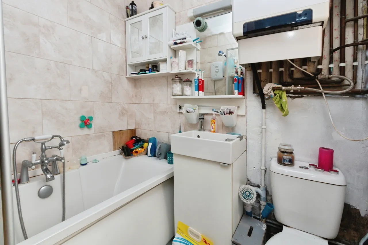 Oakwood, Fleet, GU52, photo 16