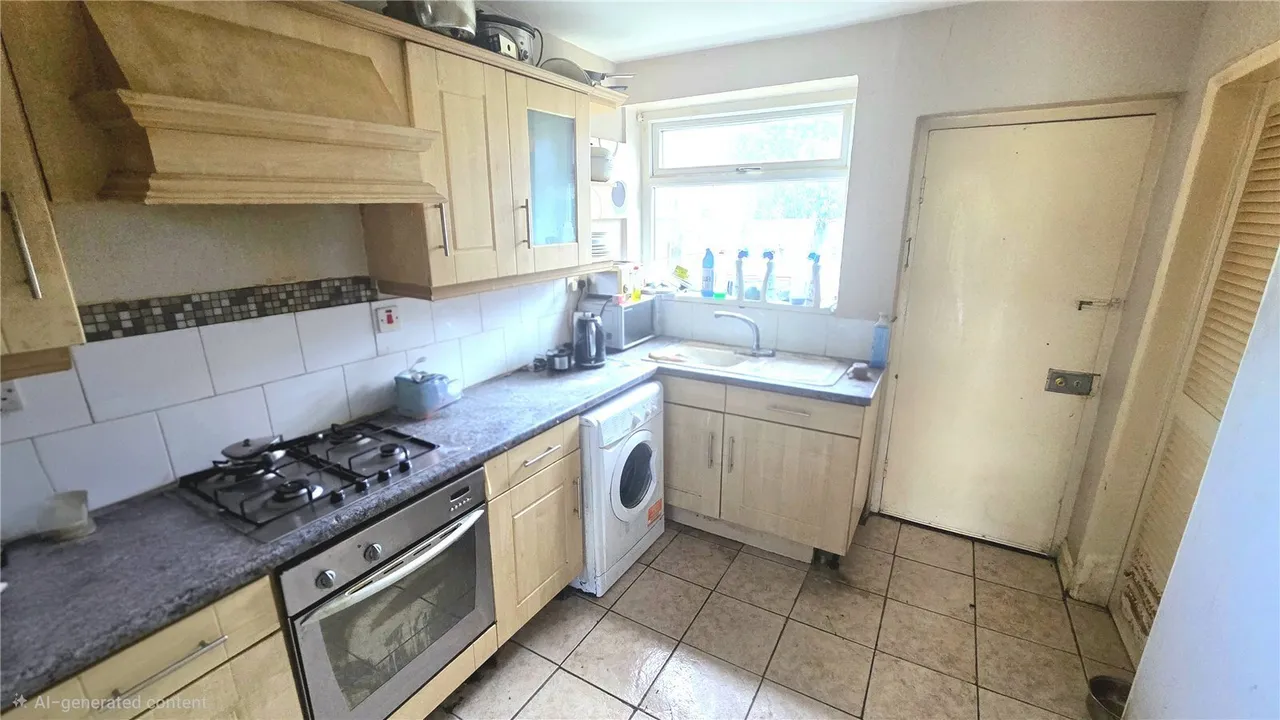 New Hall Lane, Liverpool, L11, photo 6