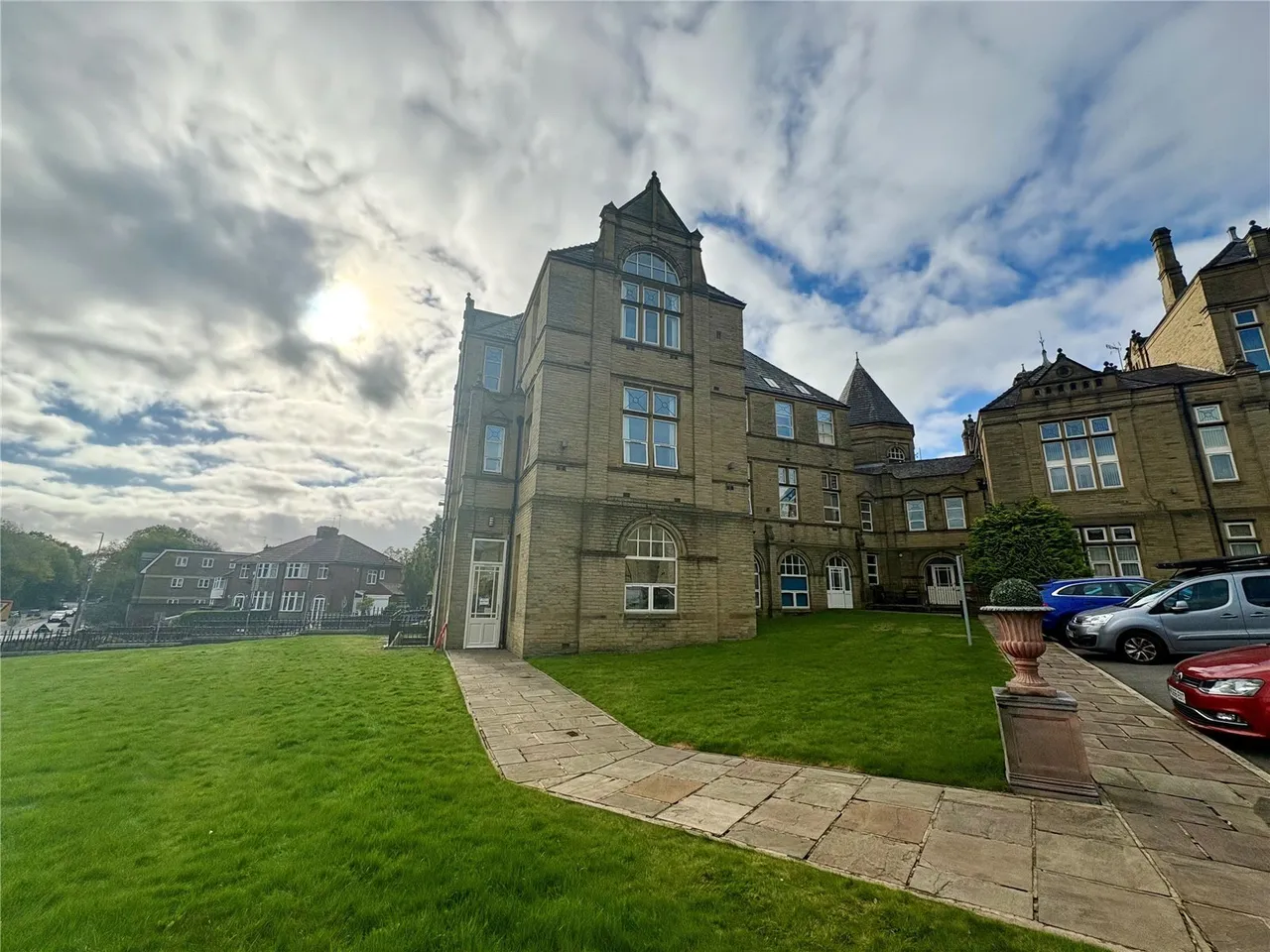 2 bed flat for sale — Prescott Street, Halifax, West Yorkshire, HX1