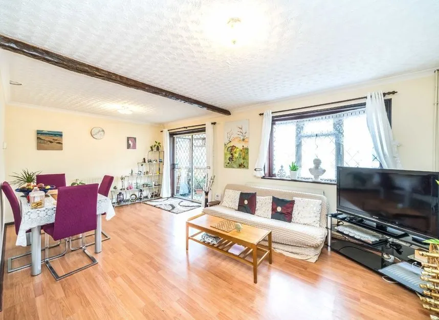 Stanborough Road, Hounslow, TW3, photo 4