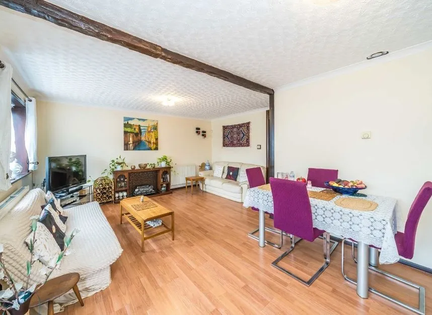 Stanborough Road, Hounslow, TW3, photo 3
