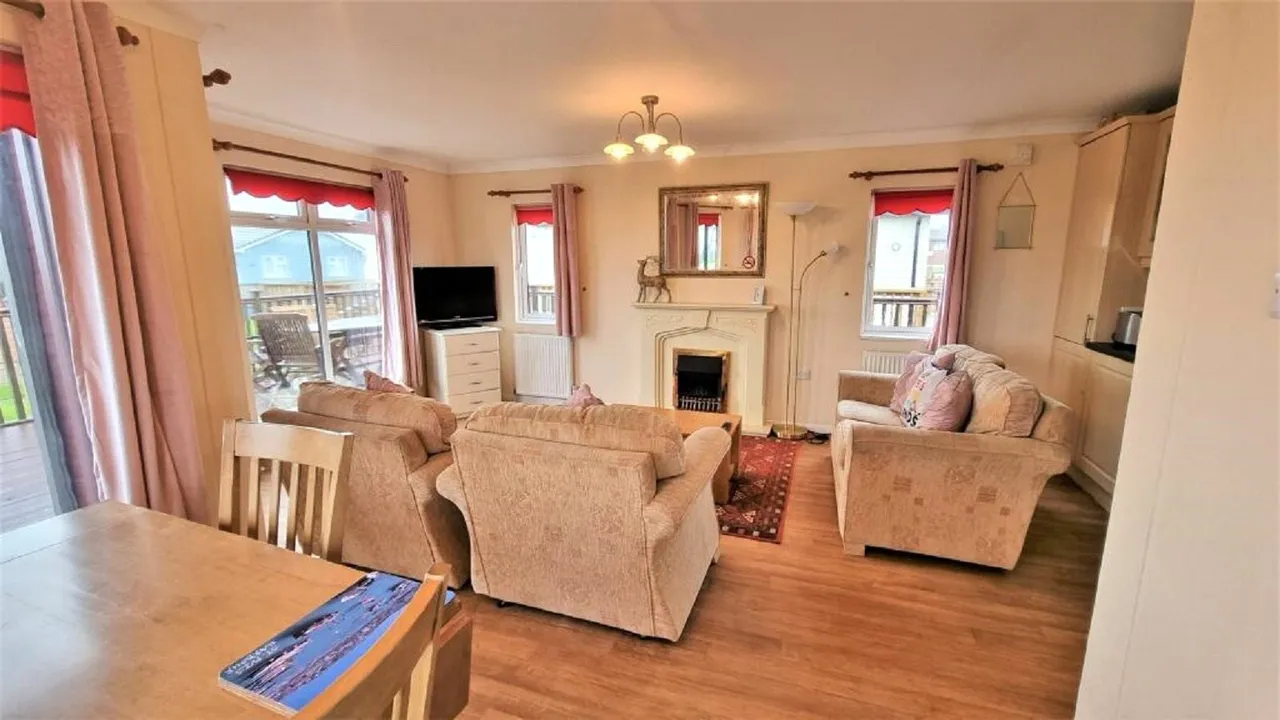 Atlantic Bays, St Merryn, PL28, photo 4
