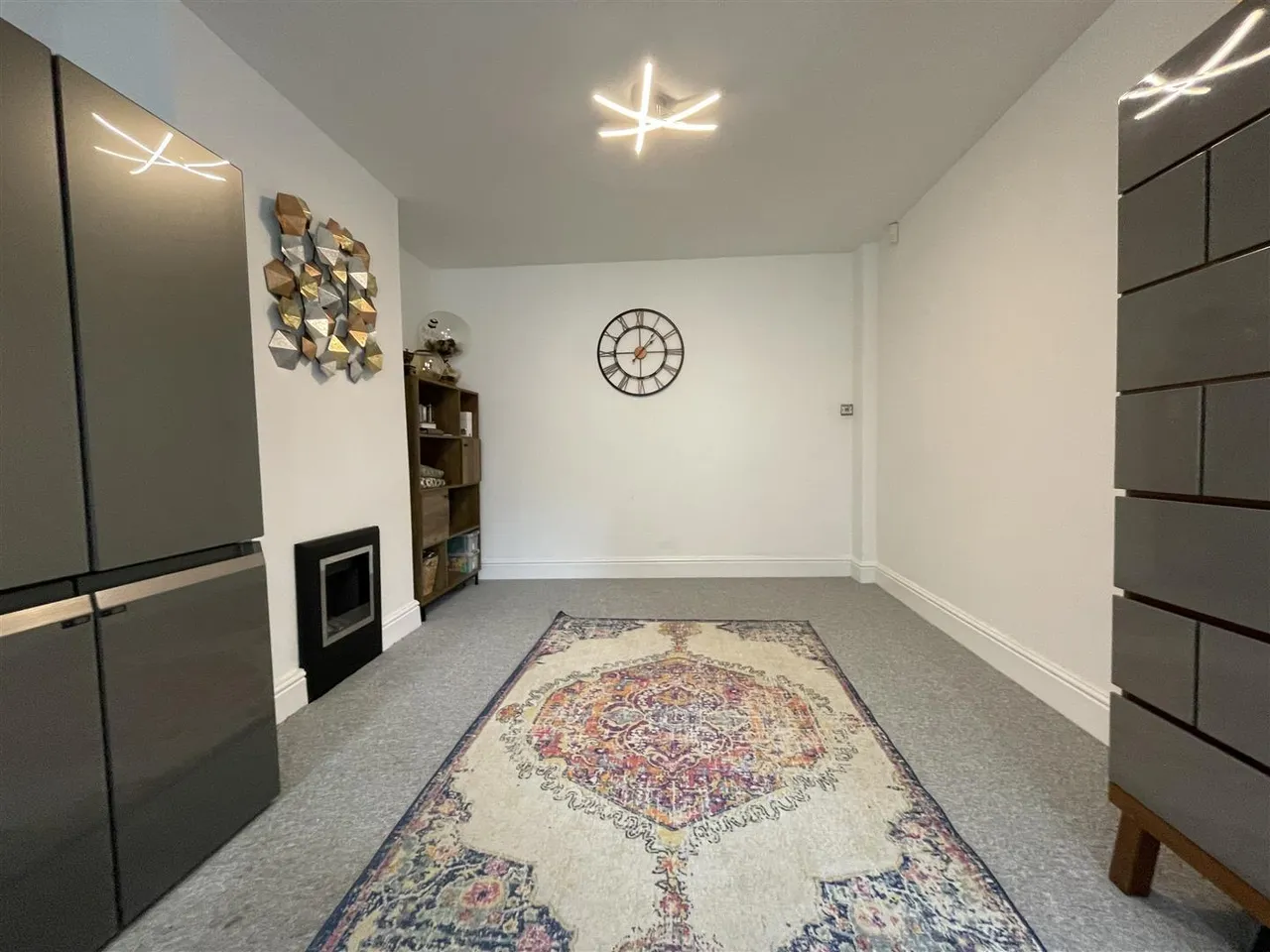 Queen Street, Oadby, LE2, photo 13