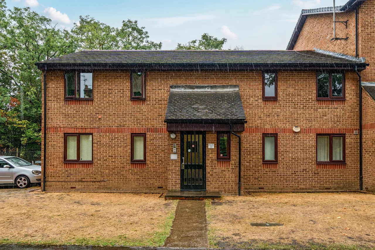 Bernard Ashley Drive, SE7, photo 15