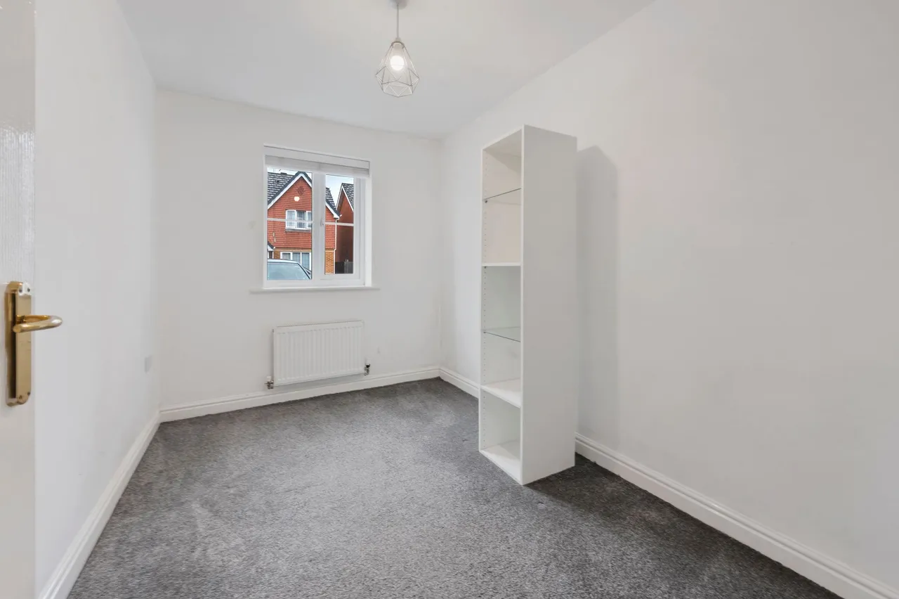 Parkside Avenue, Skelmersdale, Skelmersdale, WN8 8BQ, photo 4